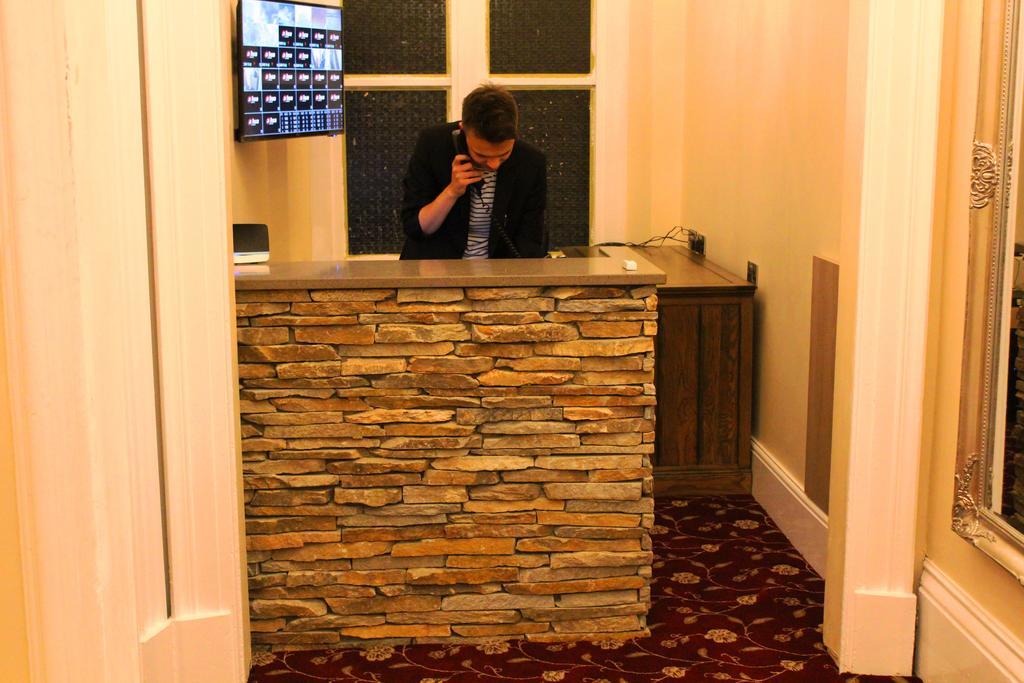 Edgerton Hotel Huddersfield Eksteriør bilde