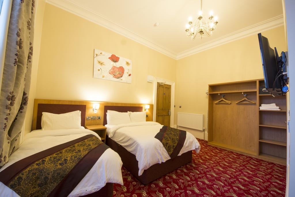 Edgerton Hotel Huddersfield Eksteriør bilde