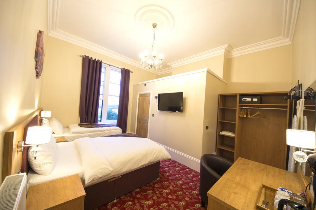 Edgerton Hotel Huddersfield Eksteriør bilde