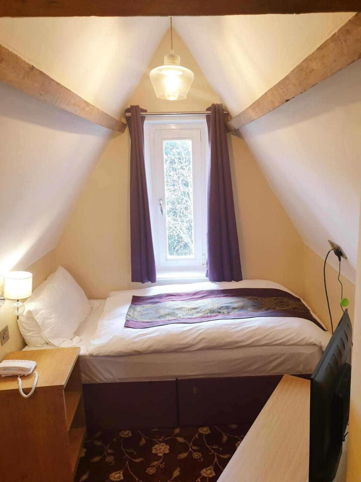 Edgerton Hotel Huddersfield Eksteriør bilde